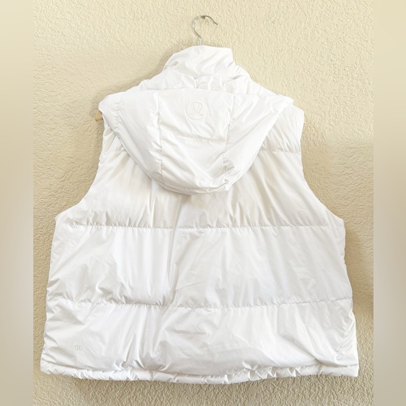Lululemon Vest Puffer Wunder Hoodie Down Athletic Activewear Sporty White 14 - Picture 6 of 14